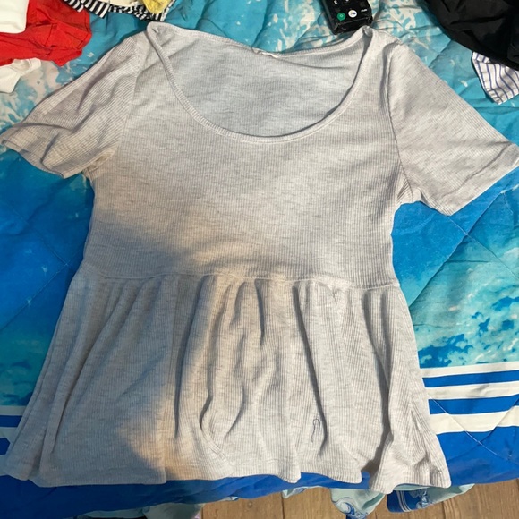 Top - Picture 1 of 1